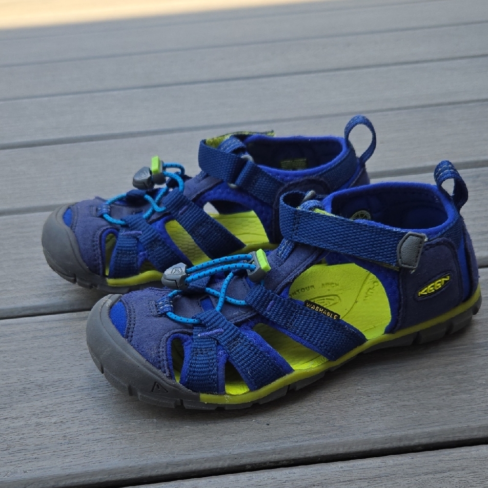 Keen Kids Navy and Lime Sandals - Picture 4 of 7